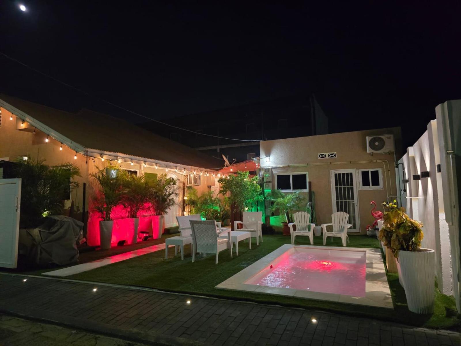 Jazmin'S Apartment Oranjestad Ngoại thất bức ảnh